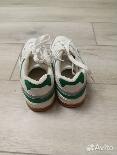 Кроссовки подростковые бу, размер 39