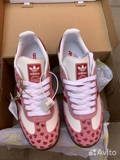 Кроссовки adidas samba сердечки