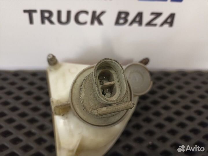 Указатель поворота левый Iveco Stralis