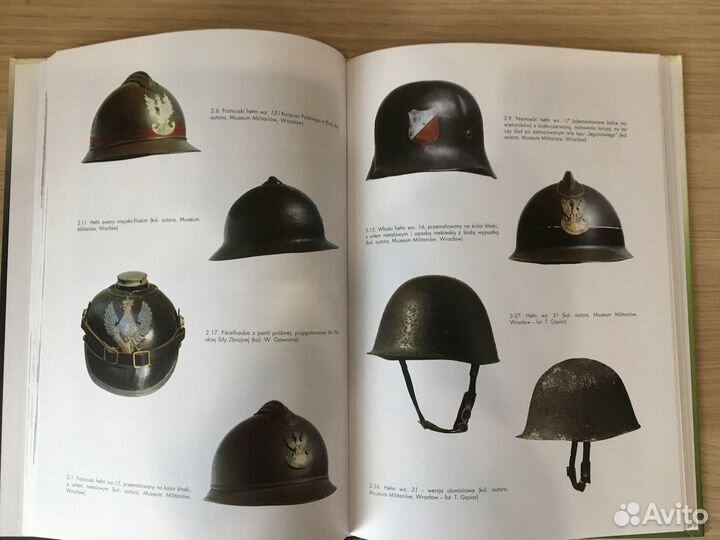 Книга Польские шлемы