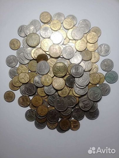 Монеты и купюры