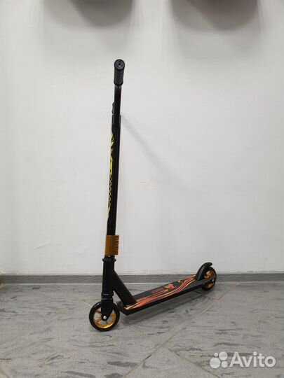 Трюковый самокат Новый