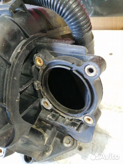 Коллектор впускной Skoda Octavia A4 tour BCA 1