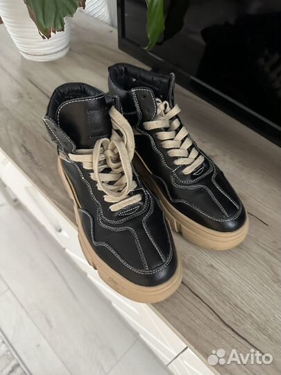 Обувь женская