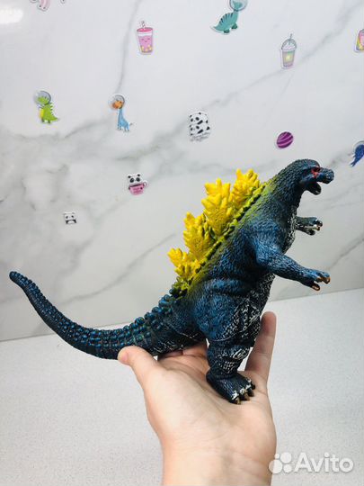 Фигурки героев Годзилла против Конга