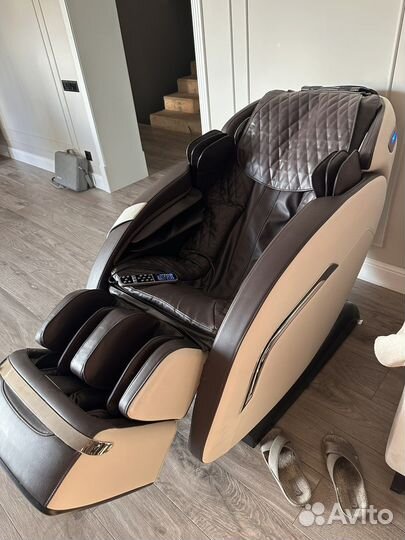 Массажное кресло