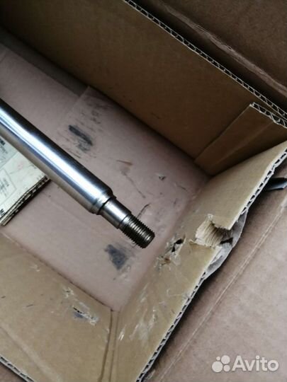 Передняя стойка амортизатора Toyota corolla