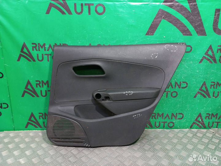 Обшивка двери задняя правая Volkswagen Polo 5