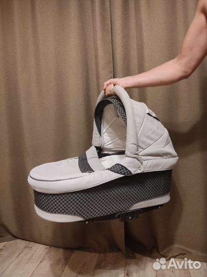 Коляска для двойни 3 в 1