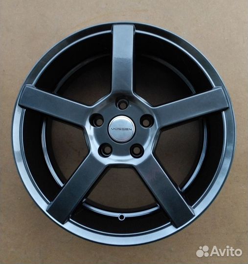 Диски литые R17 V03 BH разболтовка 5*114,3 новые