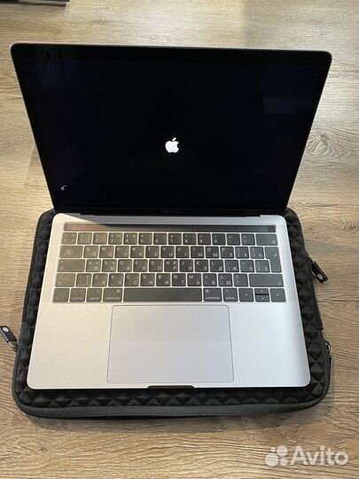 Apple MacBook Pro 13 2018 Custom