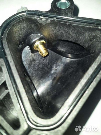 Корпус термостата в сборе Ford Focus 1 1.6L