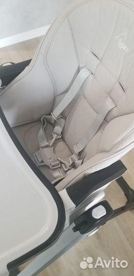 Продам стульчик для кормления