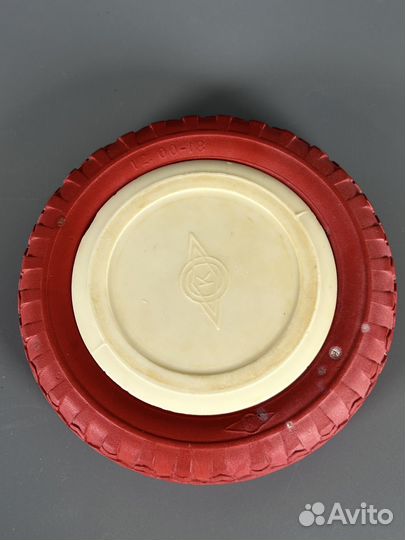 Пепельница Кировский шинный завод. Сувенир