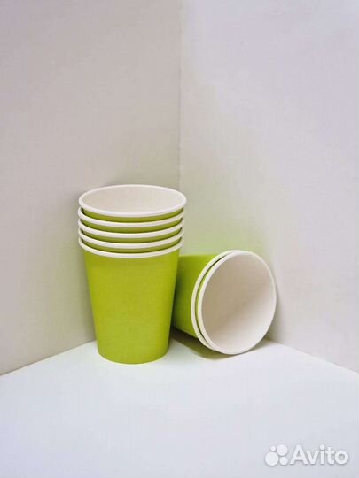 Бумажные стаканчики