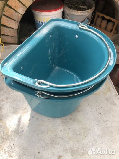 Кормушка для сельхоз.животных