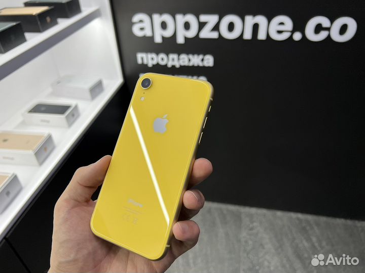 iPhone Xr, 64 ГБ