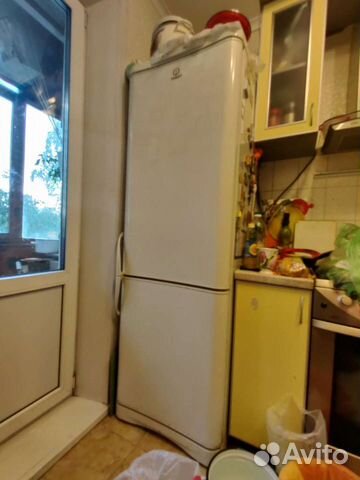 Холодильник Indesit C138G.016