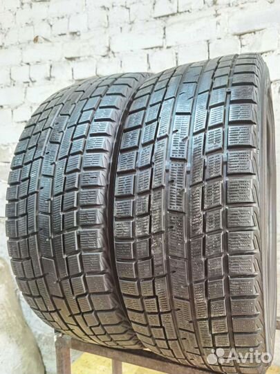 Yokohama Ice Guard IG30 215/45 R17 87Q