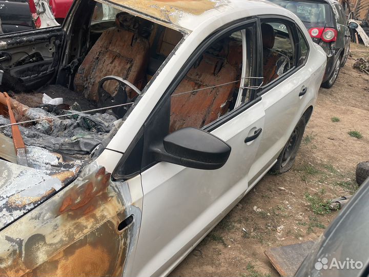 Фольксваген поло 2013 год по запчастям