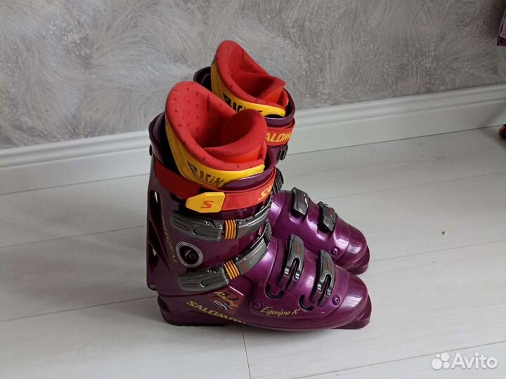 Горнолыжные ботинки salomon 28