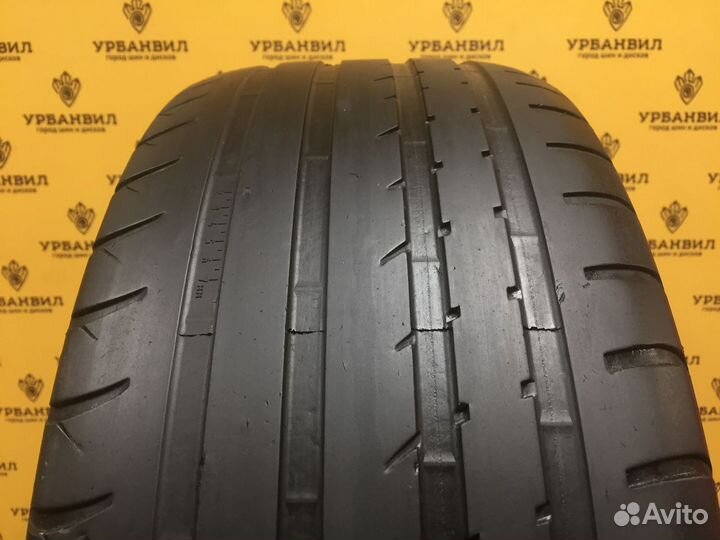 Viatti Strada Asimmetrico V-130 225/45 R17 94V