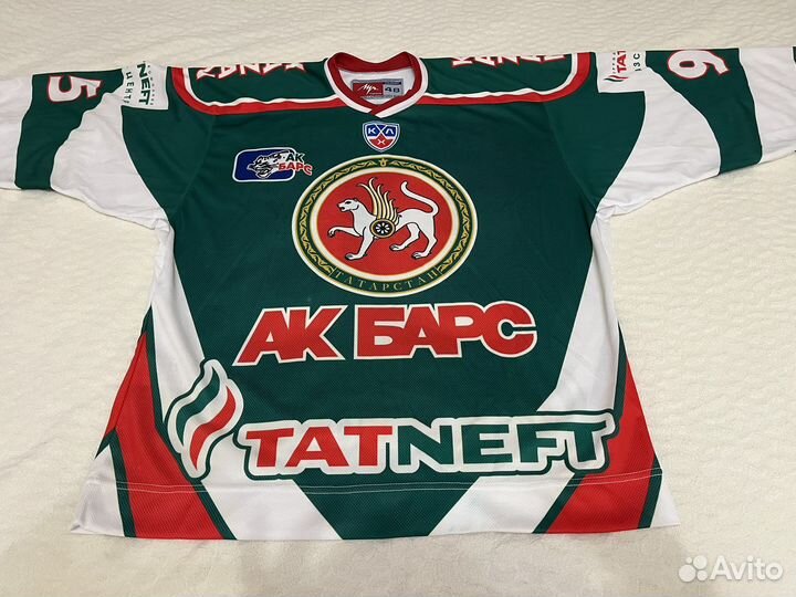 Хоккейный свитер