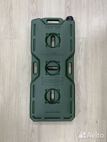 Плоская канистра Экстрим + 20 литров (хаки)