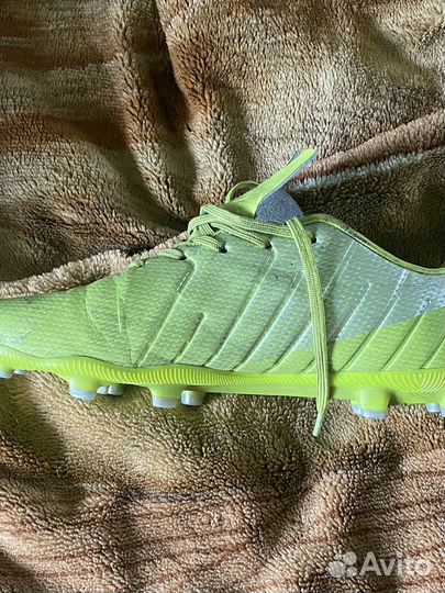 Футбольные бутсы demix