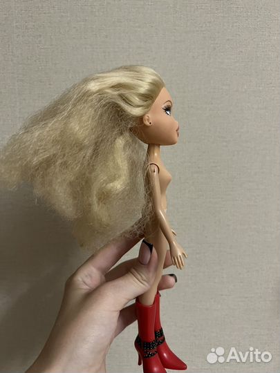 Кукла Bratz