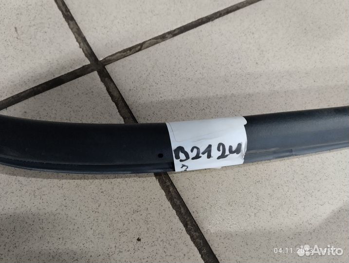 Уплoтнитель прoемa двери передней левой Еmgrand Х7