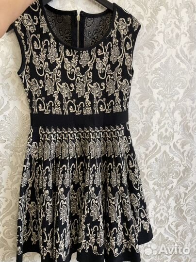 Коктейльное платье 42 44