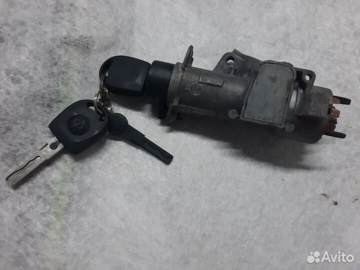 Продам замок зажигания пассат б5