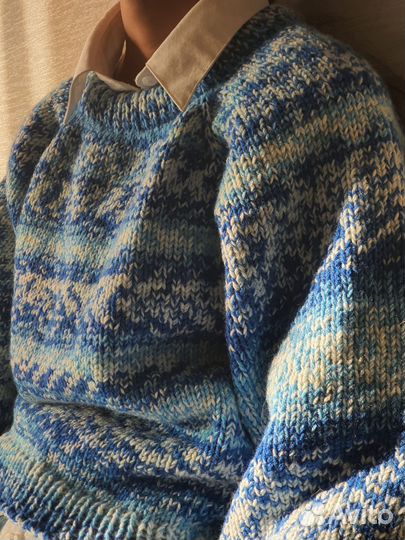 Свитер вязаный