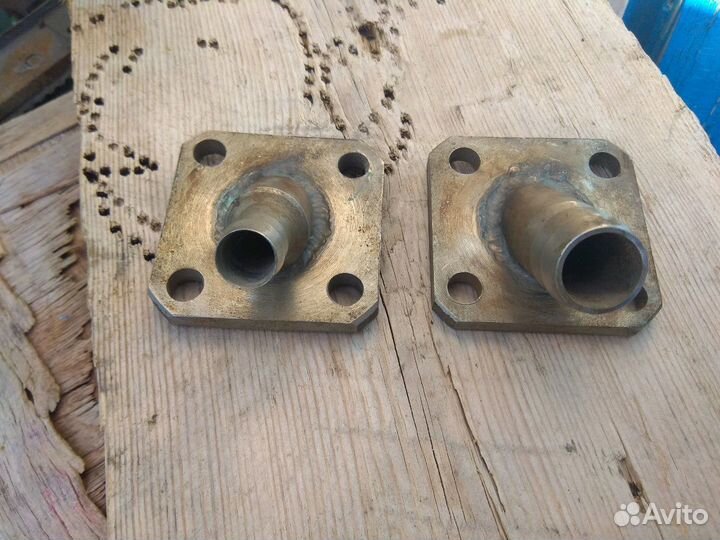 Продам штуцера для насоса вк1-16