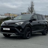 Toyota RAV4 2.5 AT, 2015, 83 817 км, с пробегом, цена 2 940 000 руб.