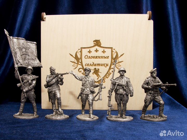 Оловянные солдатики / набор оловянных солдатиков