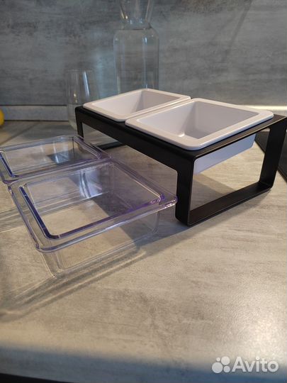 Миска для кошек и собак мелких пород