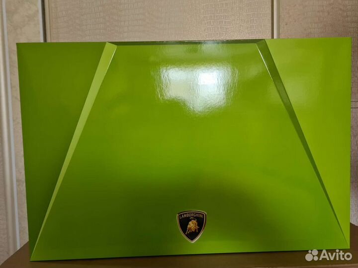 Новый Lego Technic 42115 Lamborghini Sian FKP 37