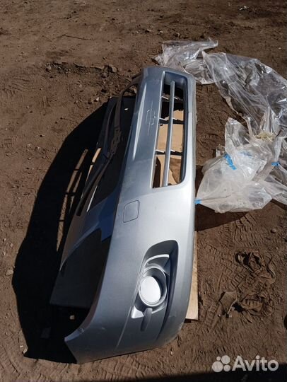 Chevrolet Cobalt бампер передний серый