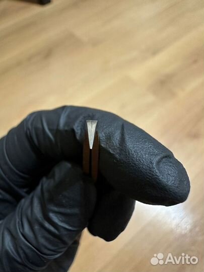 Пинцет для наращивания ресниц