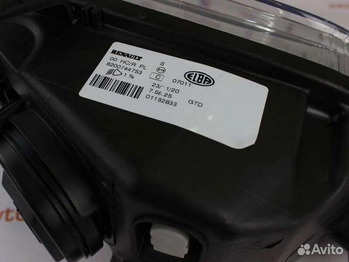 Фара LADA largus