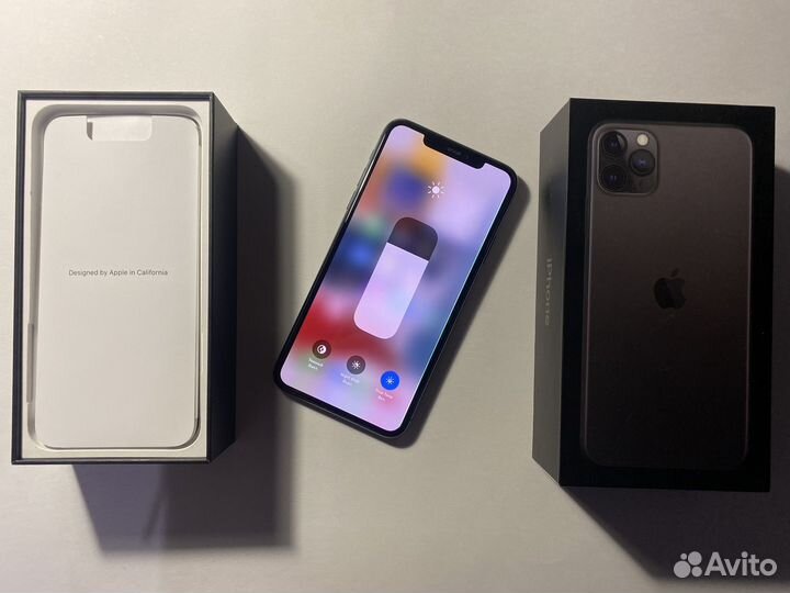 iPhone 11 Pro Max, 64 ГБ