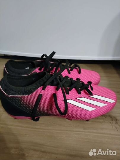 Футбольные бутсы adidas x
