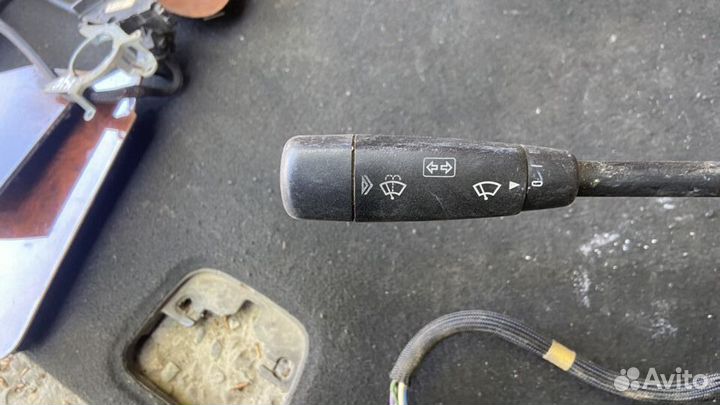 Подрулевой переключатель Mercedes W140