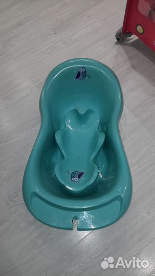 Ванночка для купания с горкой
