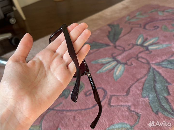 Солнцезащитные очки