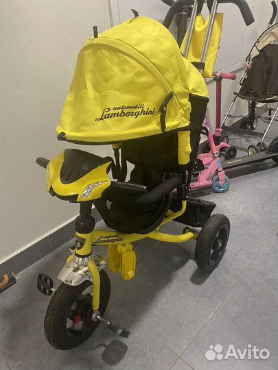 Детский велосипед с ручкой