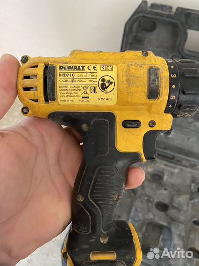 Шуруповерт dewalt
