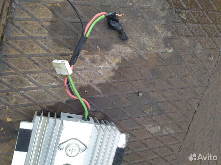 Преобразователь напряжения 24 в на 12в